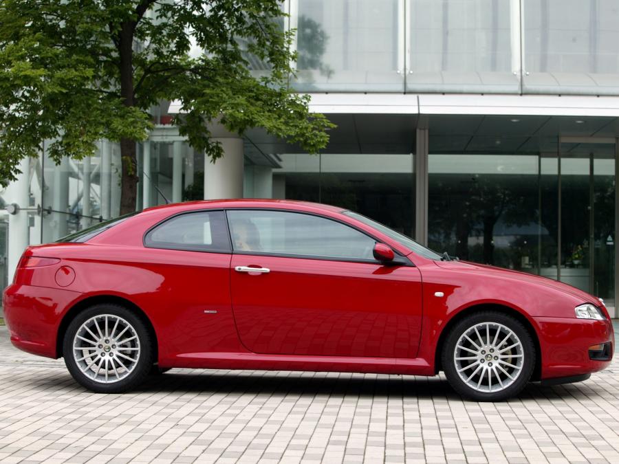  Alfa Romeo GT (937C) 2004 года  (JP) (фото 6 из 10)